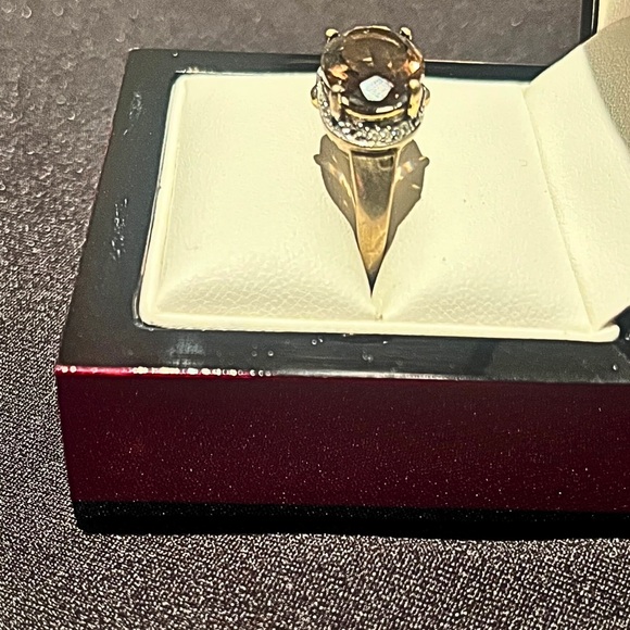 Smokey Topaz Oval Statement Ring in Golf Plated Sterling Silver - Picture 2 of 2